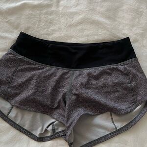 lululemon grey low rise speed up 2.5 inch